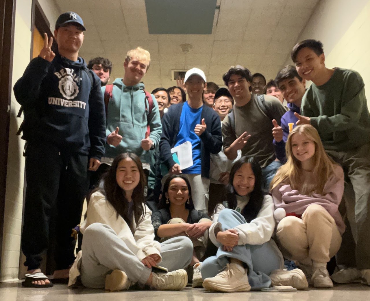 Doosung Choi with students